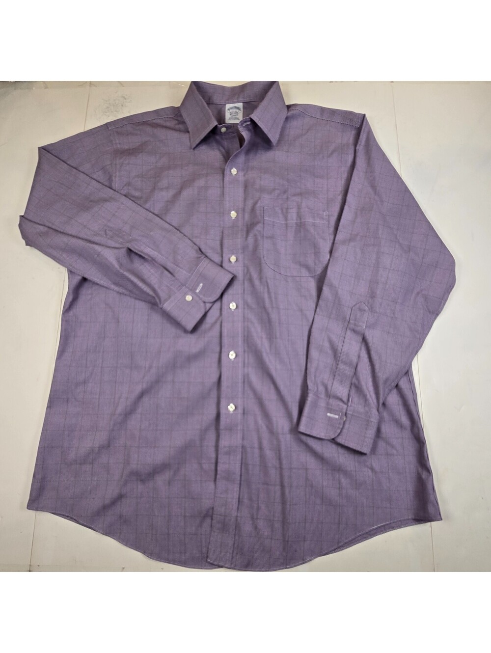 Brooks Brothers Men's Shirt 17/33 Long Sleeve Purple White Classic Fit Non-Iron